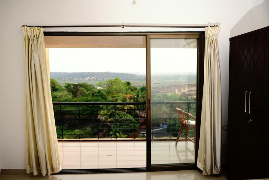 Apartment 3 Bhk With River View *