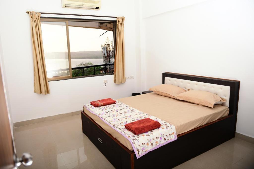 Apartment 3 Bhk With River View